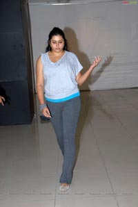 Namitha Rehearsing for Santosham Film Awards