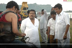 Brahmaji, Raghubabu, Jeeva, Vijaya Chandar