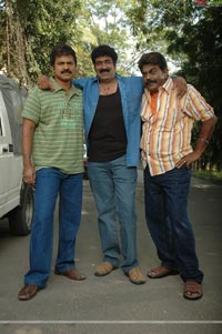 Brahmaji, Raghubabu, Jeeva, Vijaya Chandar