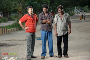 Brahmaji, Raghubabu, Jeeva, Vijaya Chandar