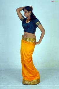 Bhuvaneswari in Kurkure