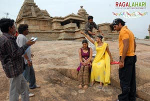 Navadeep, Kajal, Shiva Balaji, Sindhu Menon