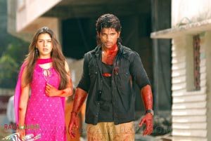 Allu Arjun, Hansika Motwani