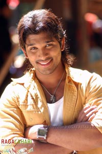 Allu Arjun, Hansika Motwani