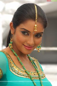 Surya, Asin