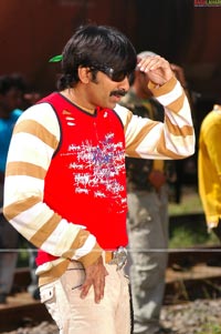 Raviteja, Trisha