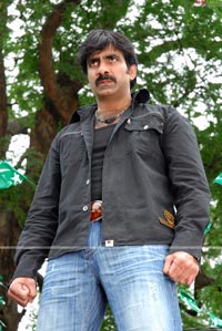 Raviteja, Trisha