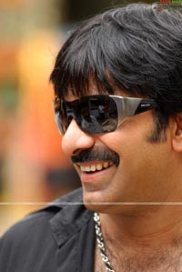 Raviteja, Trisha