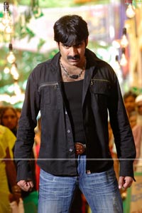 Raviteja, Trisha