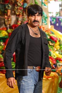 Raviteja, Trisha