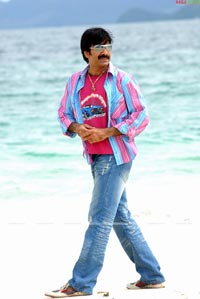 Raviteja, Trisha