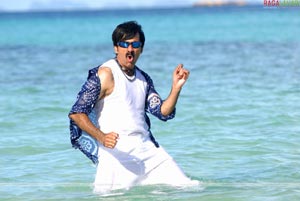 Raviteja, Trisha