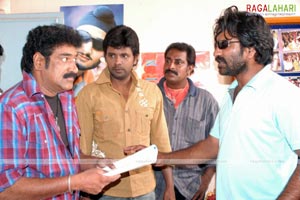 Nagaram (Srikanth, Kaveri Jha) Working Stills