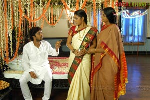 Allari Naresh, Kamalinee Mukherji, Hareesh