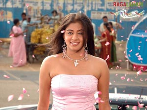 Priyamani From Toss