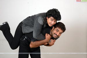 Rajeev Kanakala, Hareesh