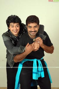 Rajeev Kanakala, Hareesh