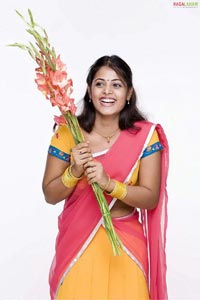 Tamil Actress Sindhu Menon Portfolio