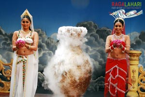 Srikanth, Venu, Meera Jasmine, Reemasen