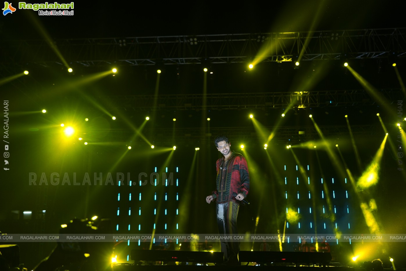 Armaan Malik Live In Concert Organized by Street Cause