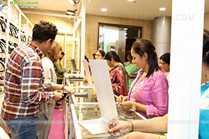 Grand Launch of Hi Life Jewels at HICC