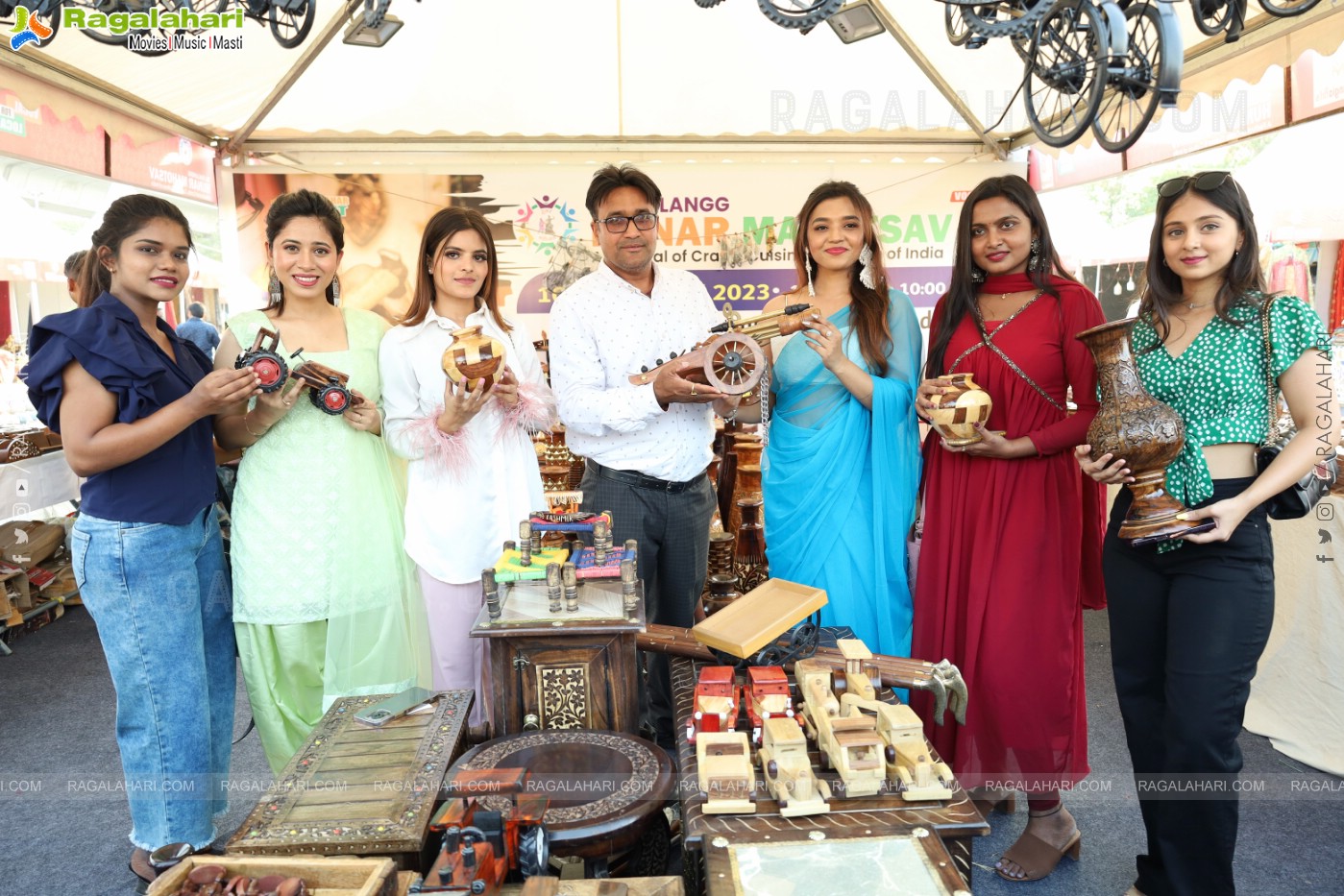Grand Launch of Hunar Mahotsav- An Exhibition Showcasing Crafts, Cuisine, Culture of India