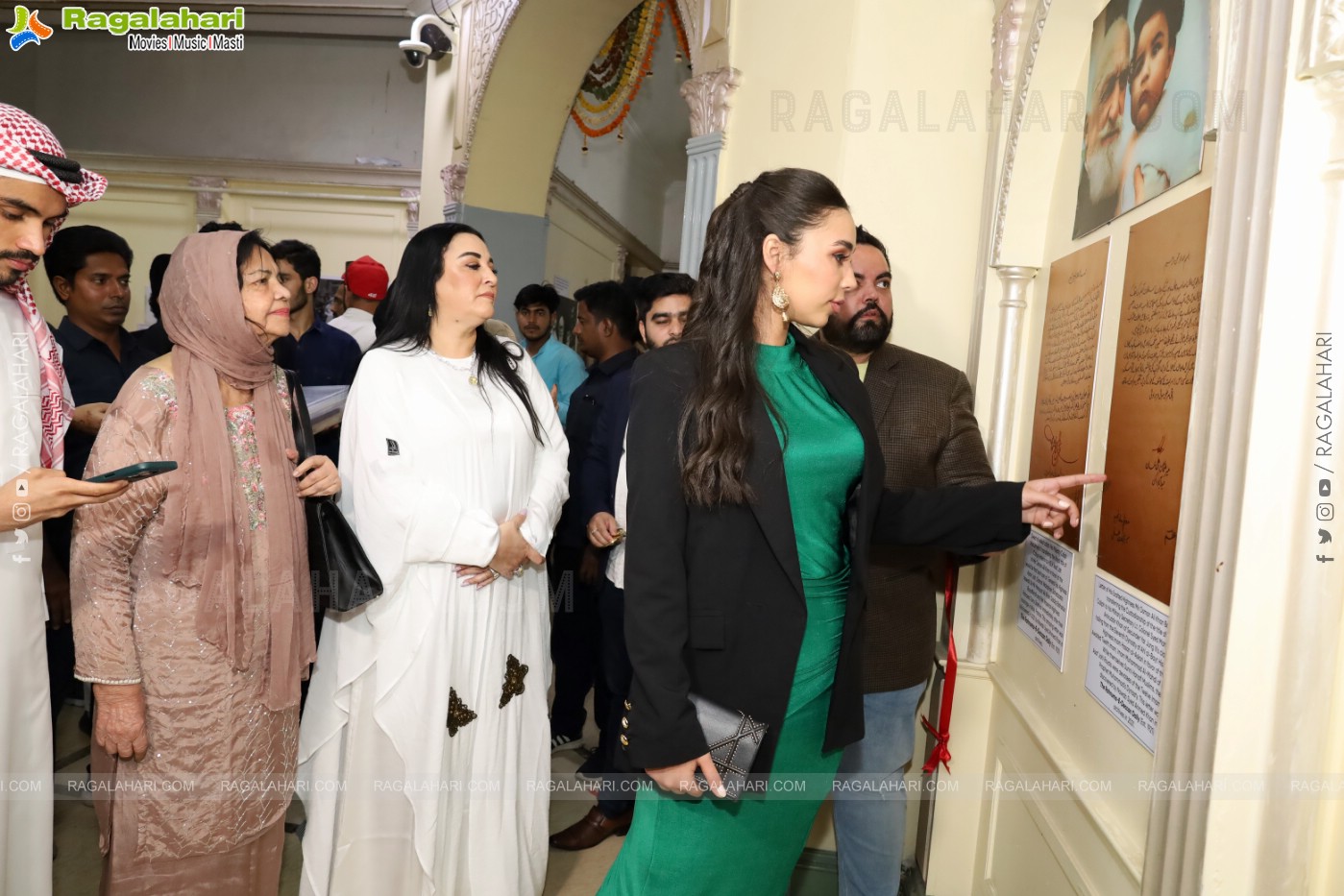 Princess Zairin Mukkram Inaugurates Caliphs Extra Ordinary World