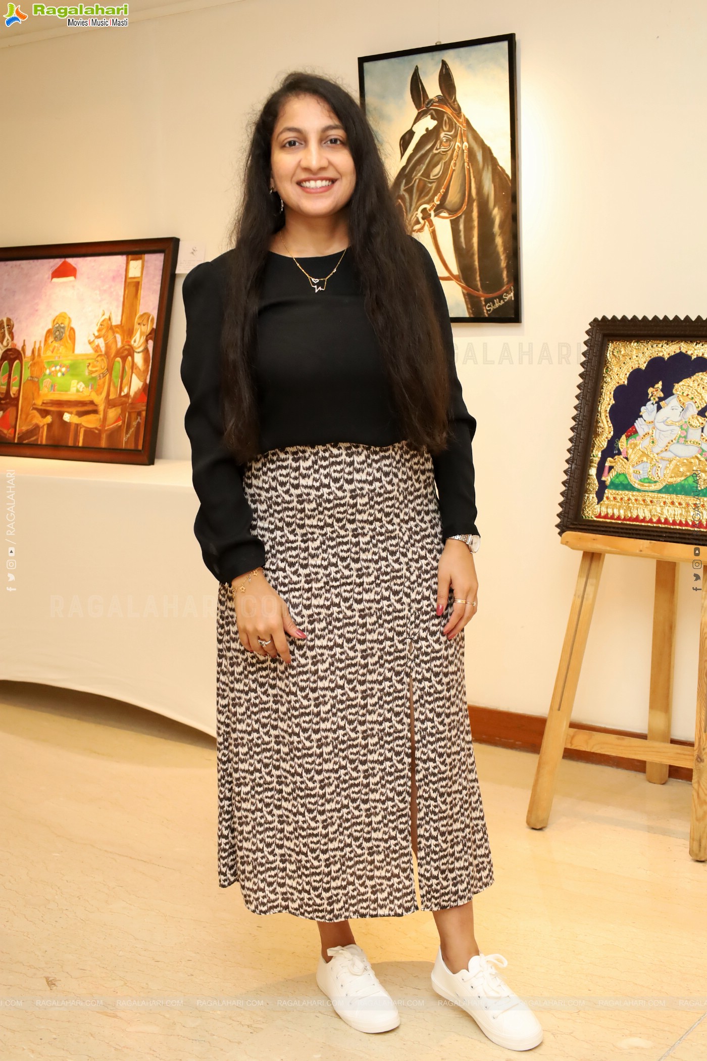 Shobha's Creations Art Exhibition, Paintings by Shobha Singh