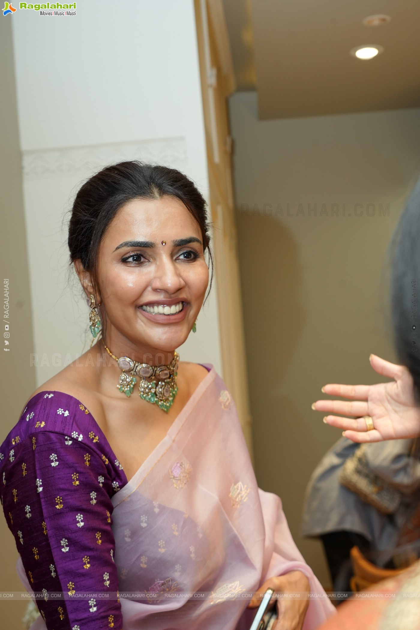 Lakshmi Manchu Inaugurates The Antora Store by Designer Geetanjali