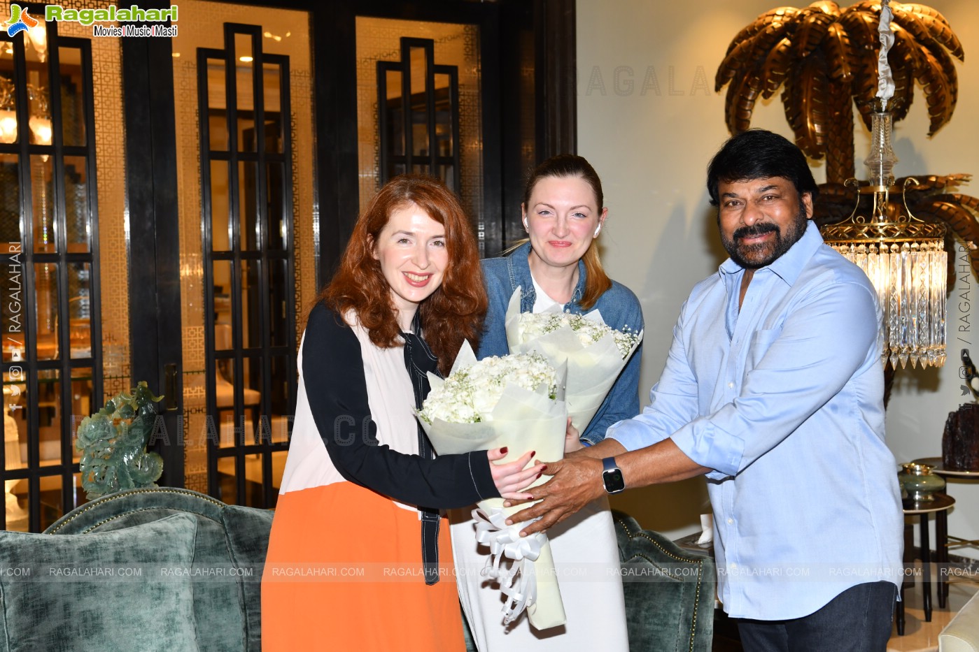 Megastar Chiranjeevi hosts Russian delegates in Hyderabad