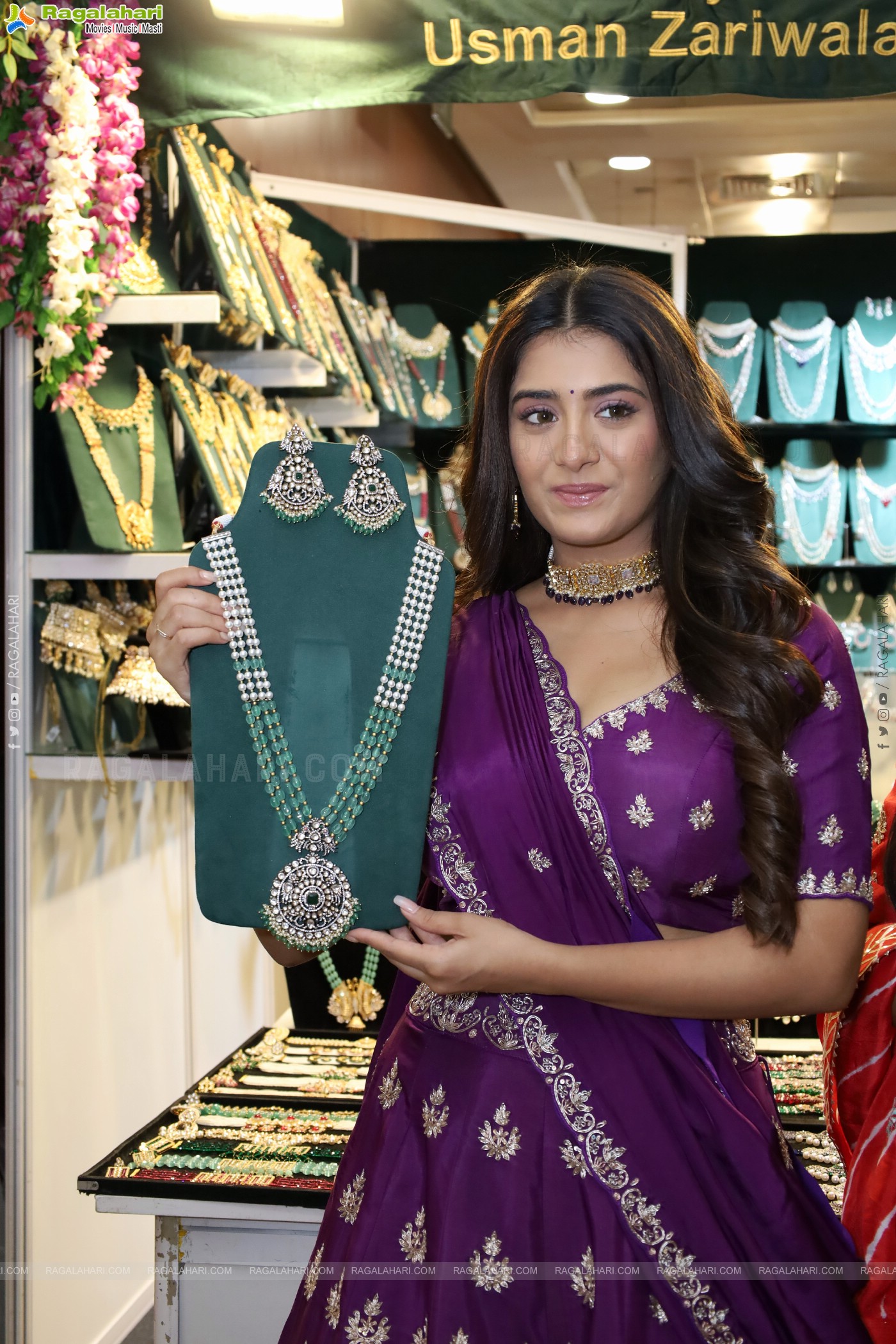 Actress Rashi Singh Inaugurated Sutraa Exhibition at HICC-Novotel, Hyderabad