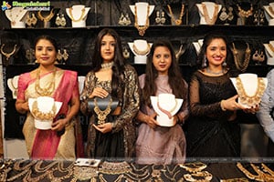 Actress Rathika Rose Inaugurates Sutraa Lifestyle Exhibition