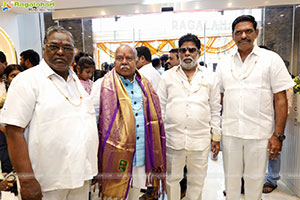 Grand Launch of Swarnmala Jewellers at Madinaguda, Hyderabad