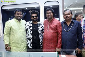 Grand Launch of Swarnmala Jewellers at Madinaguda, Hyderabad