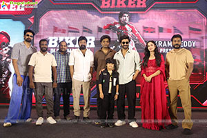 Sharwanand's Biker Movie Bumper Blockbuster Meet