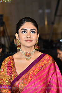 Dacoit Movie Pre Release Event 