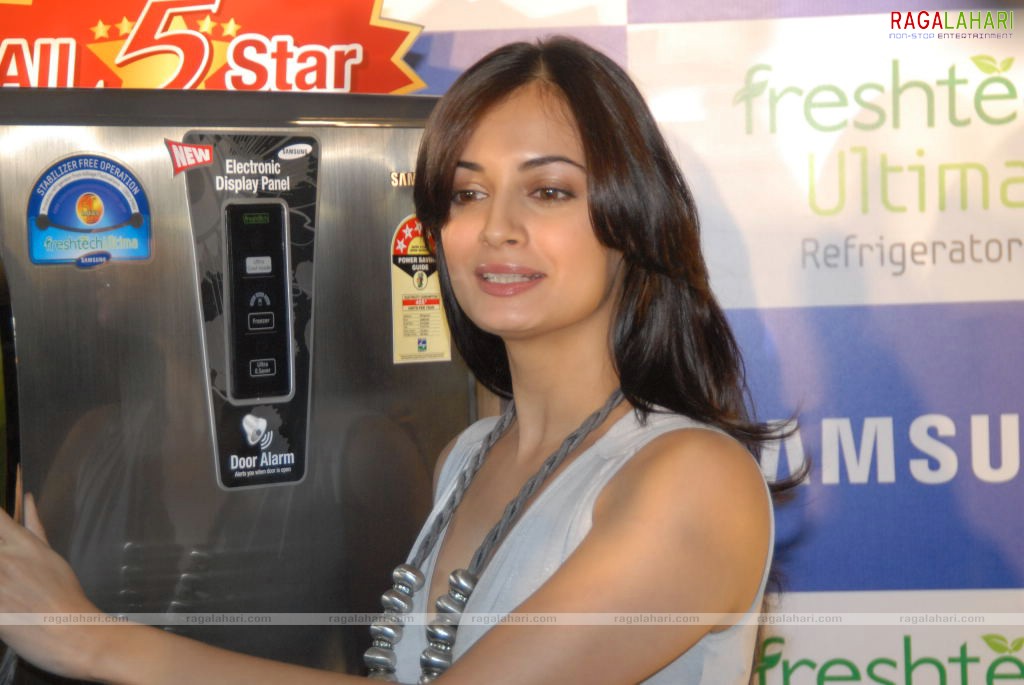 Dia Mirza Launches Samsung Largest 5 Star Refrigerator Range