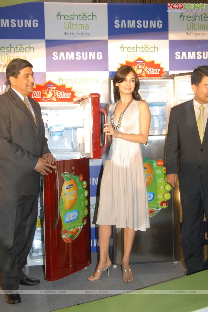 Dia Mirza Launches Samsung Largest 5 Star Refrigerator Range