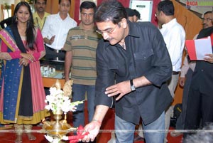 Smitha Inagurates Titan Showroom at Jubilee Hills, Hyderabad