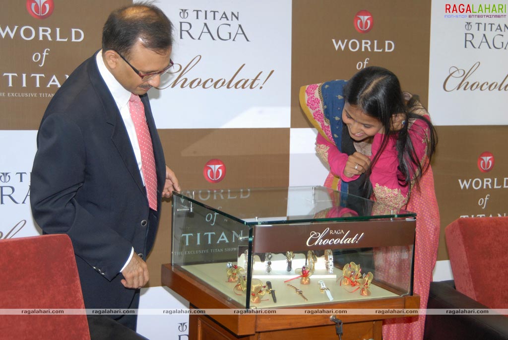 Smitha Inagurated Titan Showroom at Jubilee Hills, Hyderabad