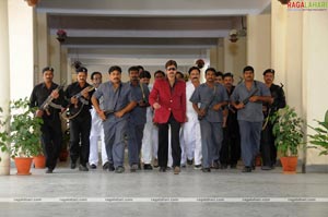 Jagapathi Babu, Sradha Das, Hamsa Nandini