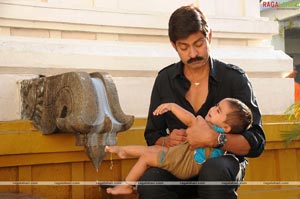 Jagapathi Babu, Sradha Das, Hamsa Nandini