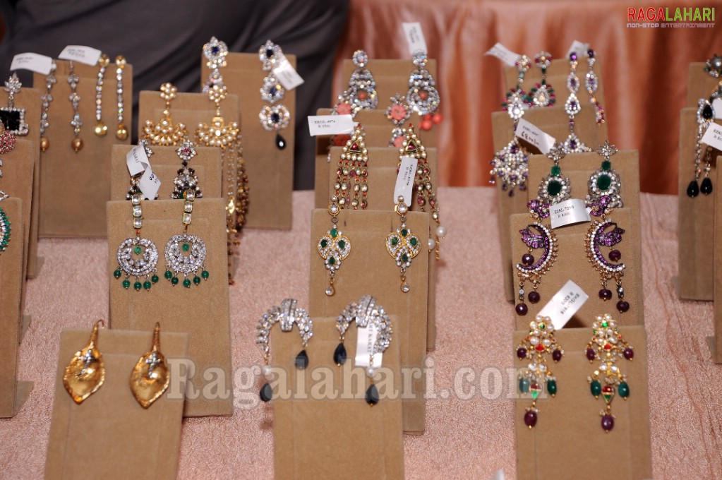 Nizam Collection Jewellery Exhibition at Taj Deccan