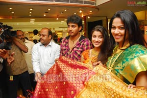 Mounaragam Casting at CMR Promotional Event