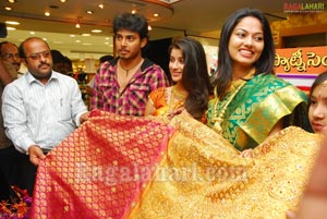 Mounaragam Casting at CMR Promotional Event