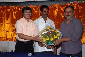 Nuvvekkadunte Nenakkadunta Logo Launch