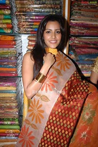 Priya Anand Inagurates Prodduturi Silks Showroom at Krishna Nagar, Hyderabad