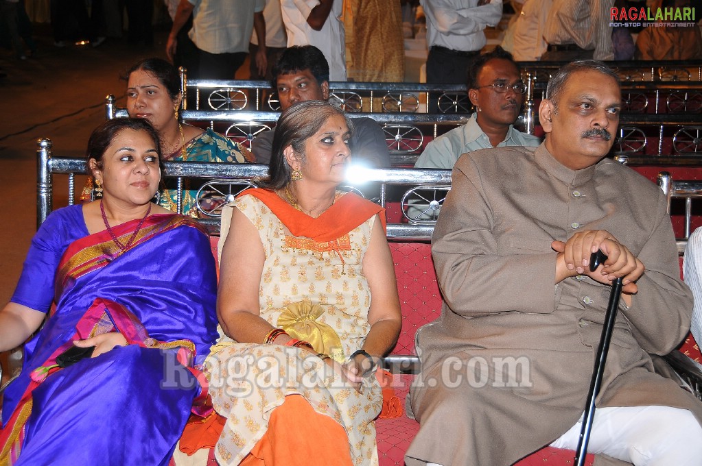 Hyderabad Architect Suresh Manikonda-Prarthana Wedding Function