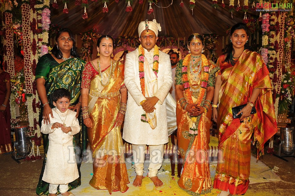 Hyderabad Architect Suresh Manikonda-Prarthana Wedding Function