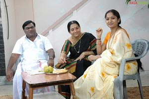 Krishna Vasa, Madhavi Latha